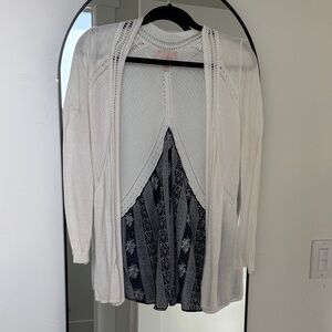 Skies Are Blue White Open-Front Cardigan